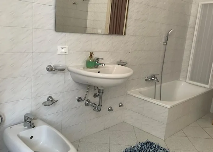 Dimora Montecchi Affittacamere Verona