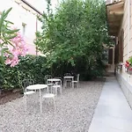 Dimora Giardino Di Giulietta בית הארחה